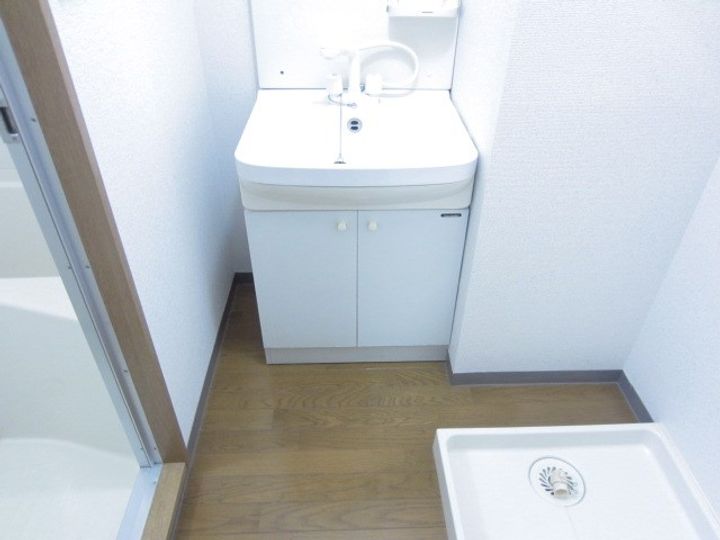 グリュックヴォーネンのその他画像