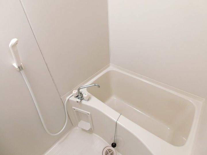 シャンドフルールの風呂