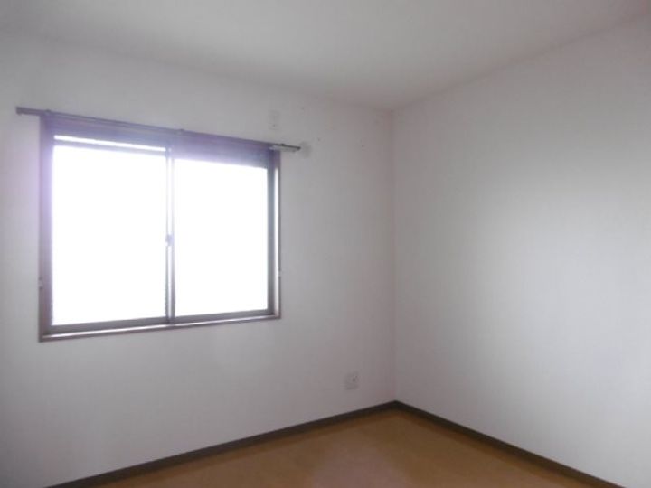 シャトー草薙の寝室