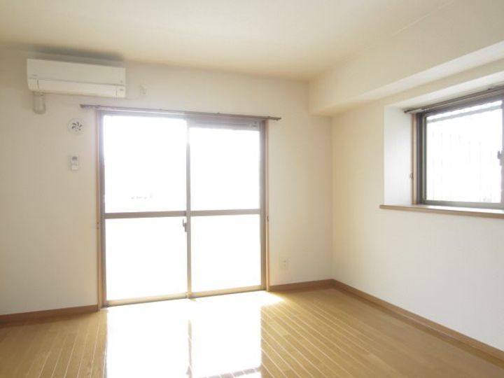 パルテールの居間