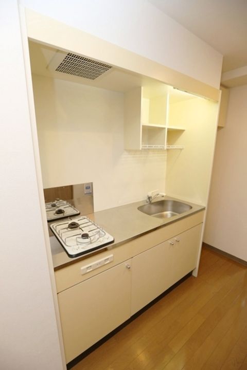 大阪府吹田市山田東1丁目(マンション)の賃貸物件のキッチン