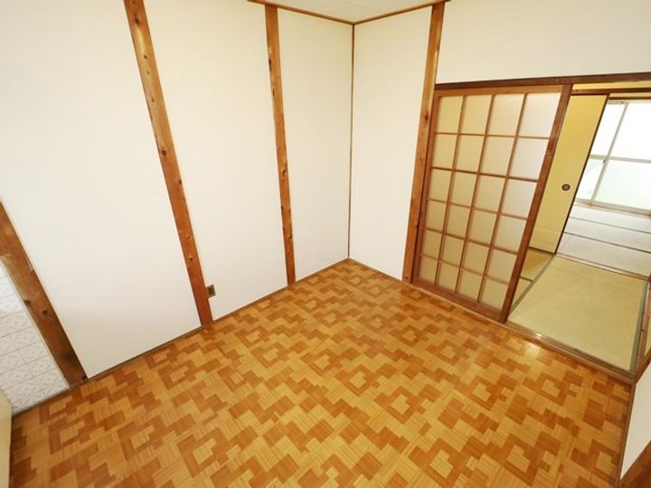 中屋ハウスの玄関