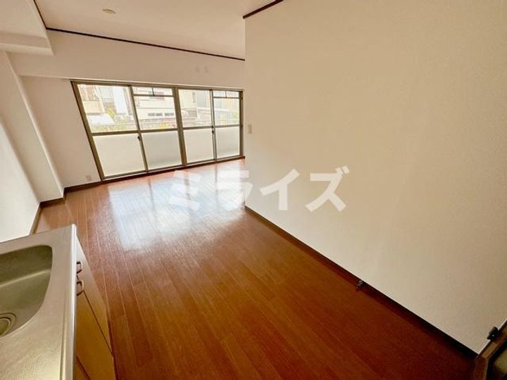 リバーサイドテラスの居間