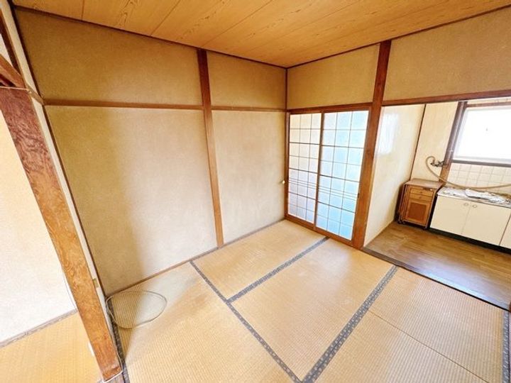 山口文化の内装