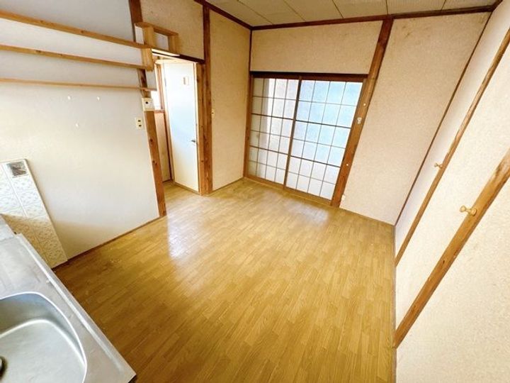 中屋ハウスの居間