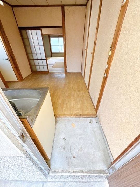 中屋ハウスの玄関