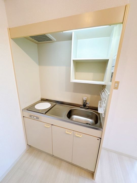 ジュネス別府402のキッチン