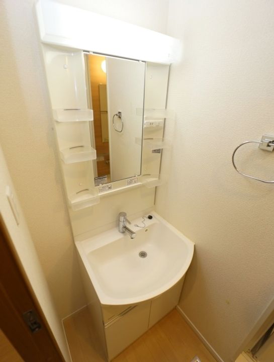 チェレイ・ドゥ・ソレイユ201のその他画像