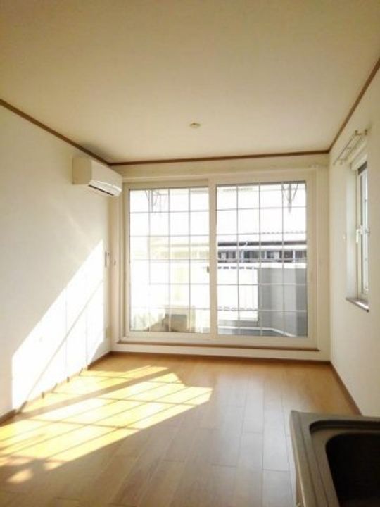 サンノーハイツの居間