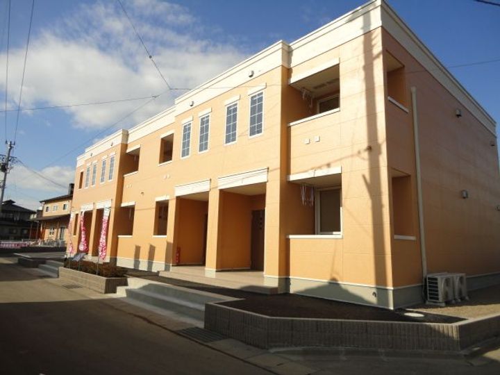 オレンジコートの外観