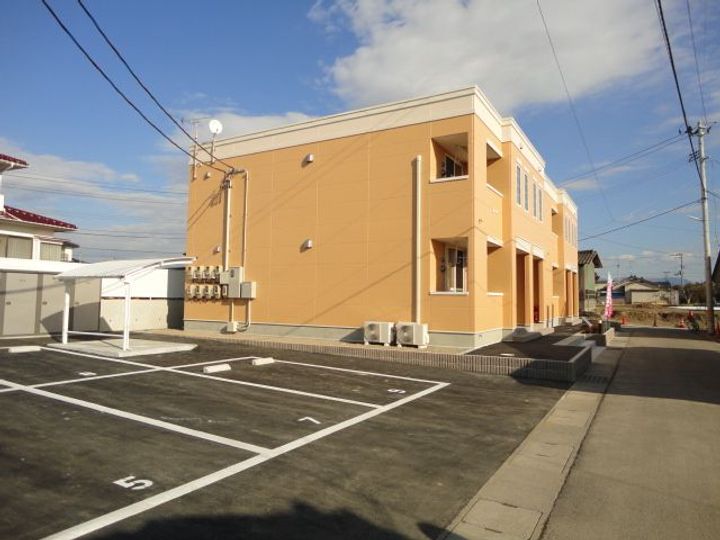 オレンジコートの外観