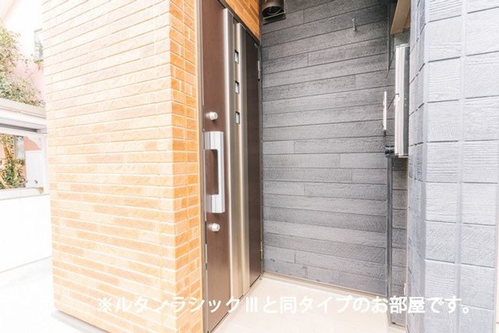 スイートピーの玄関