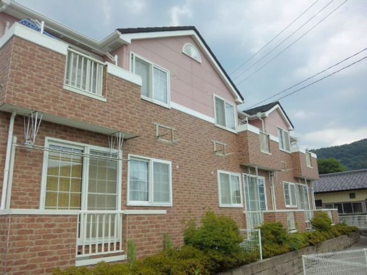 ヒルサイドスクエアⅡの外観