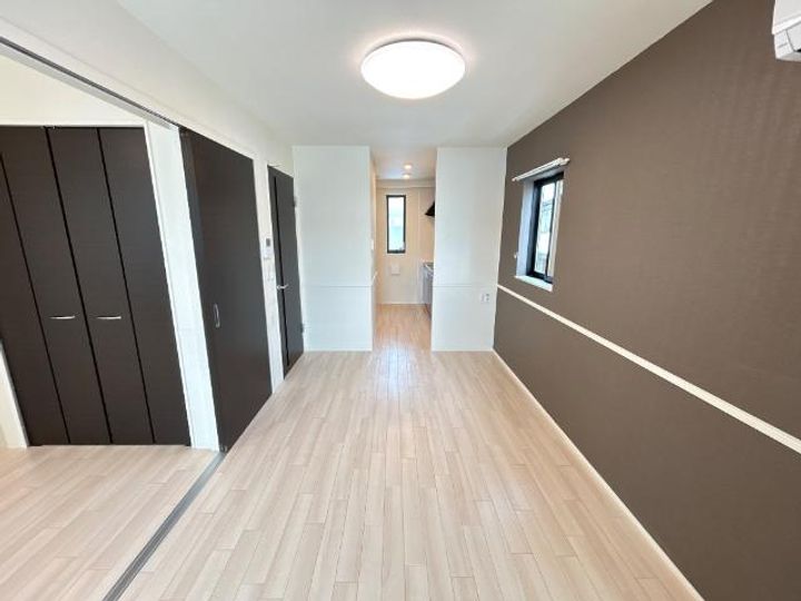 野田町6丁目新築アパート B棟の居間