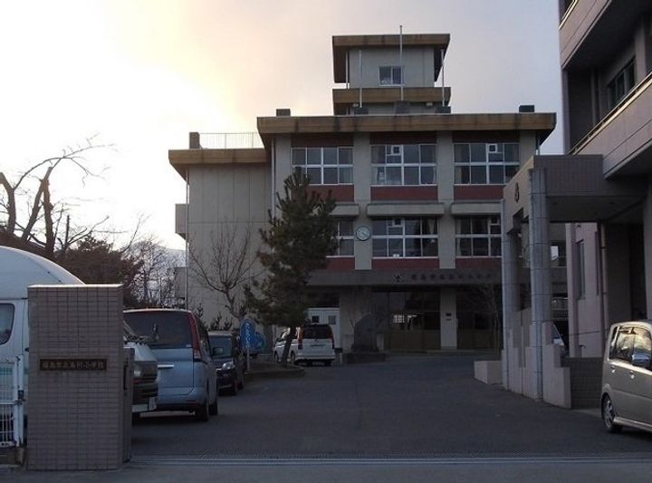 シティハイツ矢吹の周辺