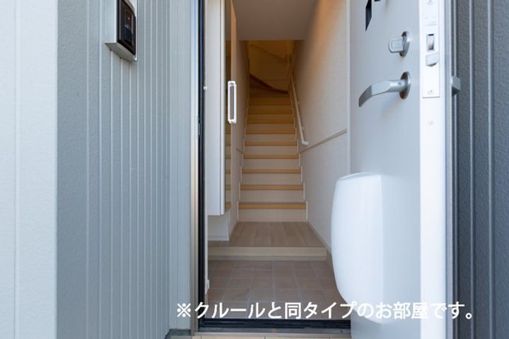 (仮称)笹谷アパートの玄関