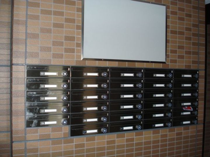 SIM(シム)のその他画像