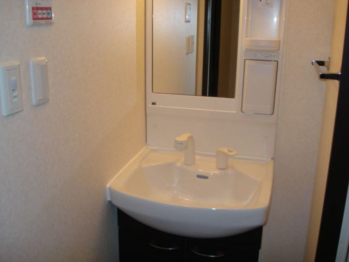 SIM(シム)のその他画像