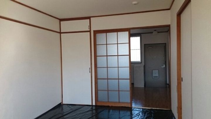 シティハイツ矢吹の居間