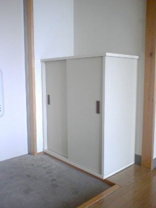 アーバンパレスKの玄関