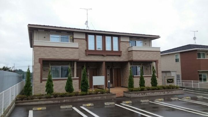 クレメントの外観