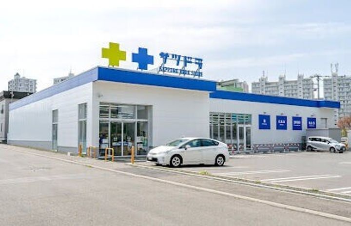 カントリースクエアの周辺