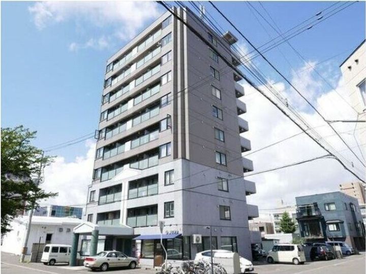 ペルドゥエープス美園802の外観