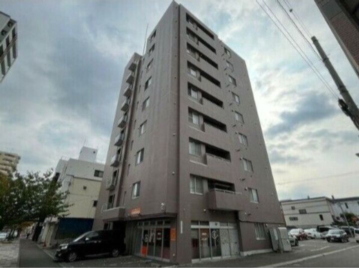 椿館803の外観