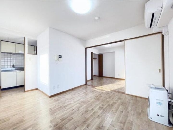 グランベル美園の内装