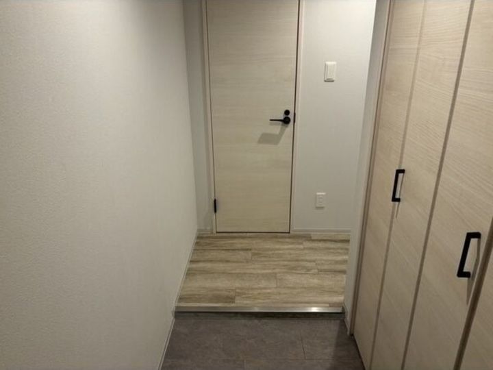 アルファスクエアS17の玄関