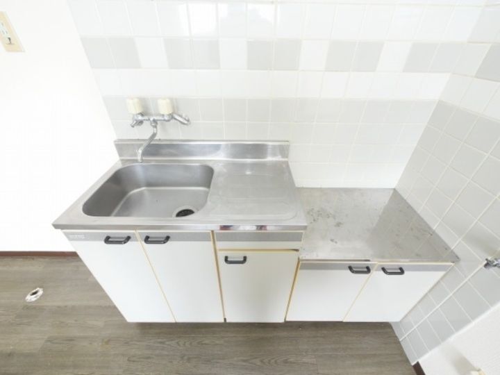 アーバンコート本郷9のキッチン