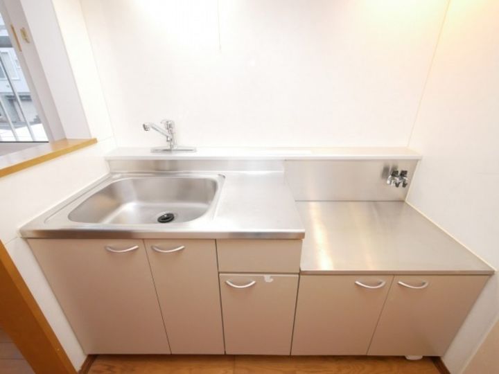 ルミエールクリスタルMSのキッチン