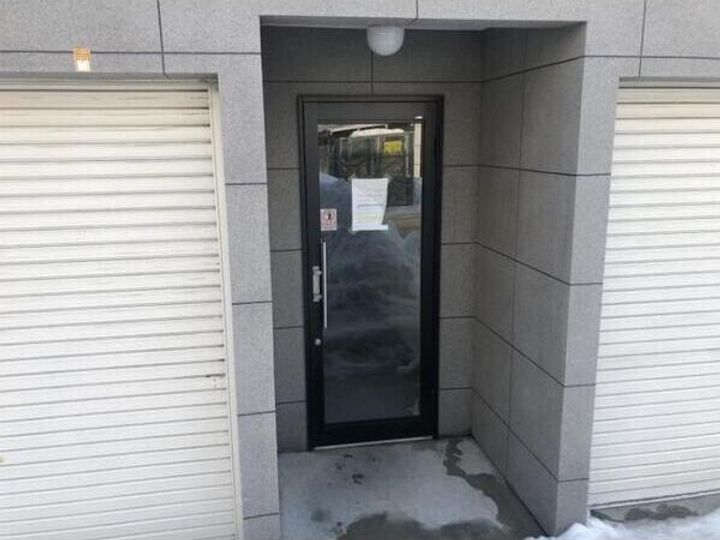 アークコート平岸Ⅲ302の玄関