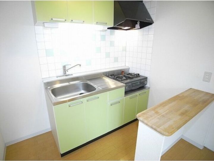 ミ・ピアーチェ学園前のキッチン