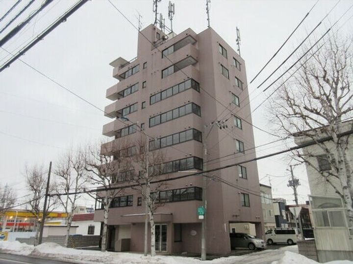 ピルエットアタカ503の外観