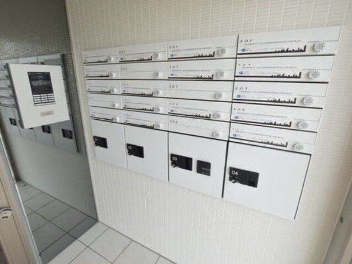 Bluebell Wood N19の玄関