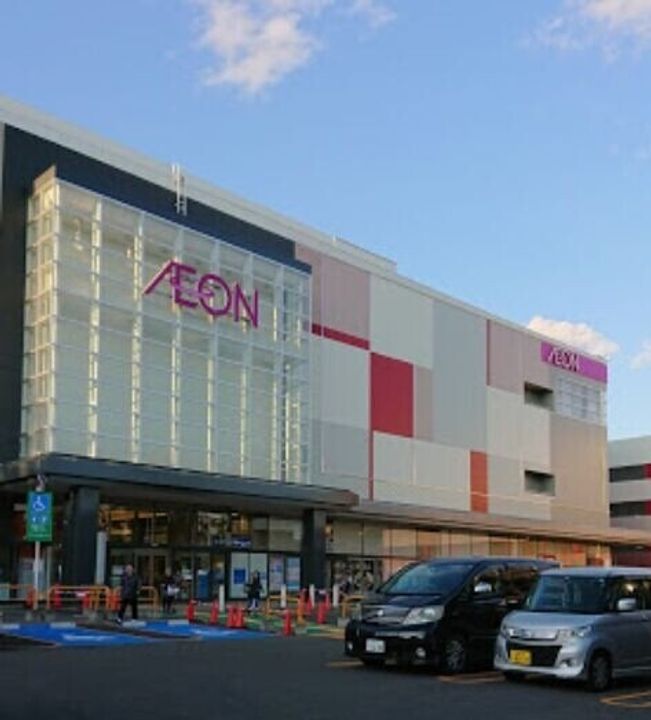 ガーデンズリビオの周辺