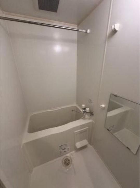 マピエス元町401の風呂