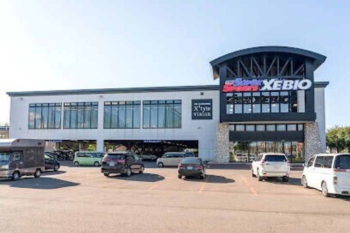 クリスタルリバー参番館の周辺