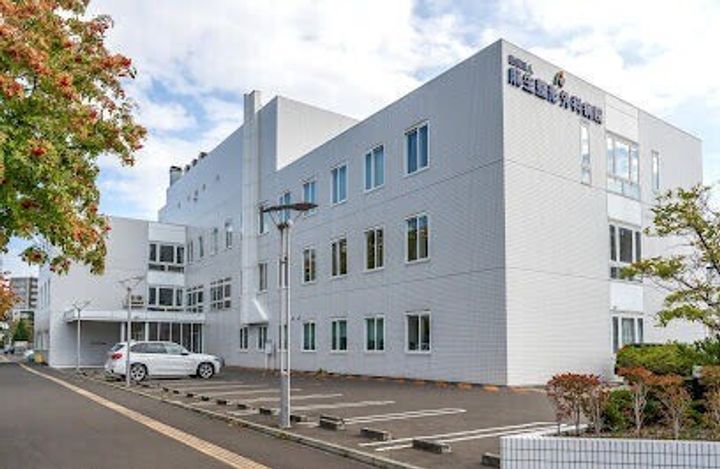 クリスタルリバー参番館の周辺