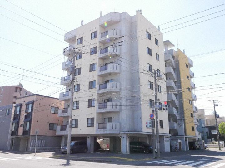 リエタメンテN16の外観