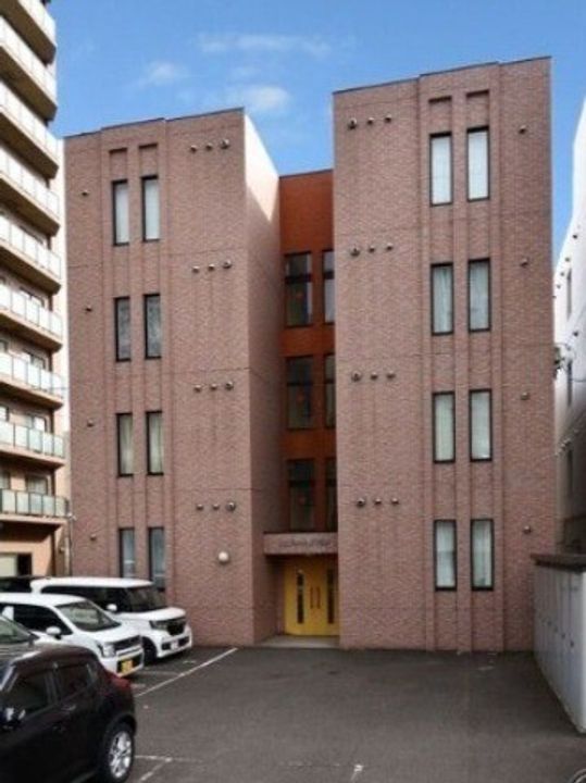 コムフォート北16条の外観