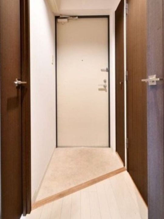 アベニール21の玄関