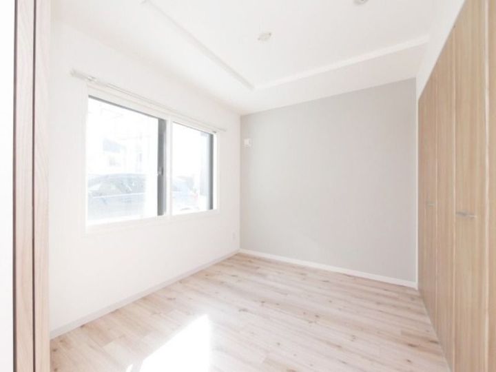 WELINA ASABU (ウェリナアサブ)のその他画像