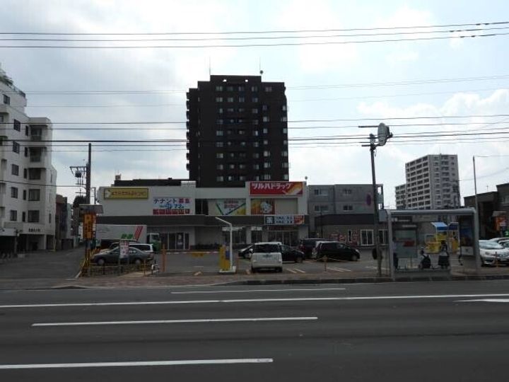 WELINA ASABU (ウェリナアサブ)の周辺