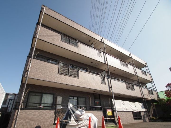 ミレニアムニシムラの外観