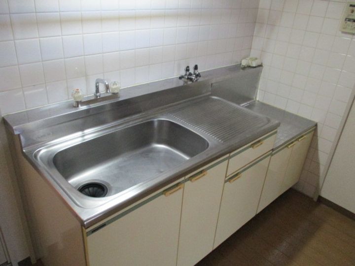 ハイツサンコーのキッチン