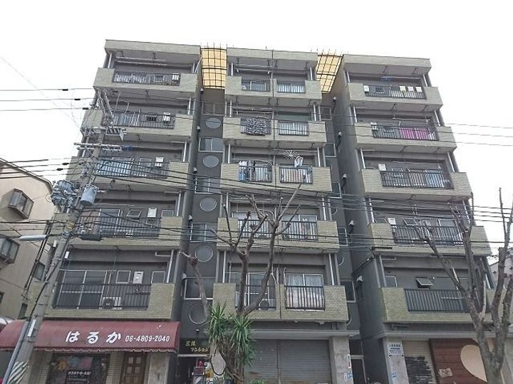 三賀マンションの外観