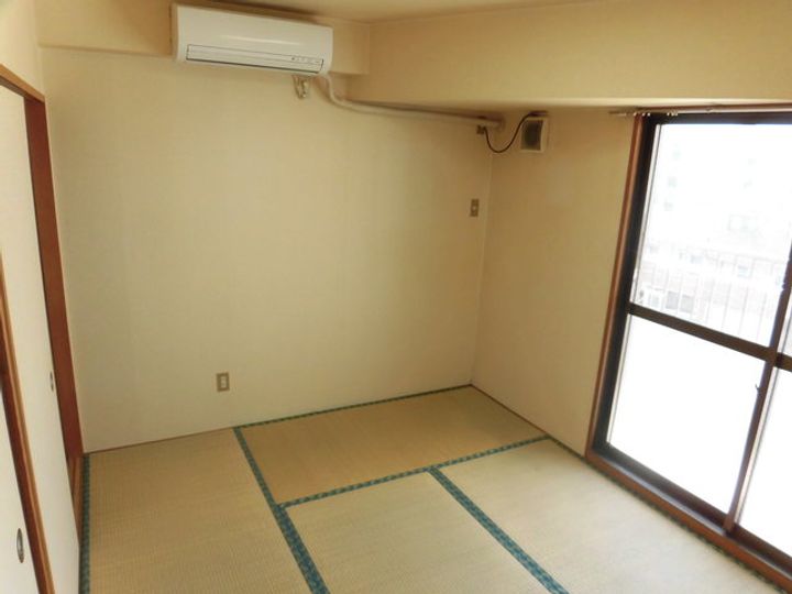 サンフェスタの居間