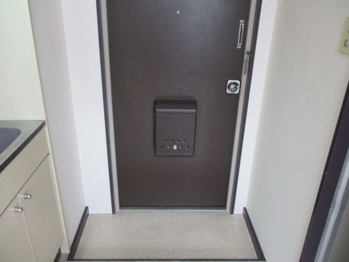 ジオナ柴島Ⅲの玄関